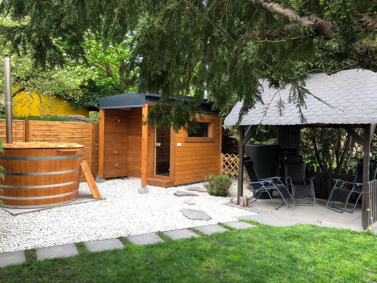 Iker Nyaralo Balatonfenyves Appartement Buitenkant foto